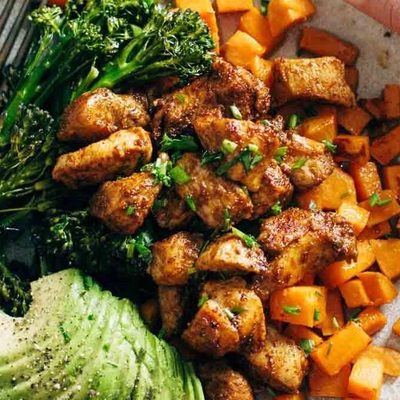 Chicken and sweet potato meal prep bowls with broccoli.