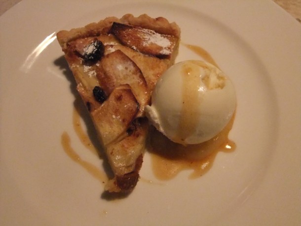 apple cake with honey ice cream at Mele e Pere apple cake with honey ice cream at mele e pere