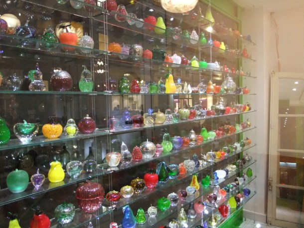 glass apple rack at Mele e Pere glass apple rack at mele e pere