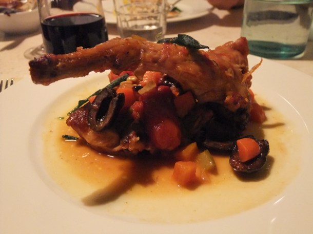 rabbit at Mele e Pere rabbit at mele e pere