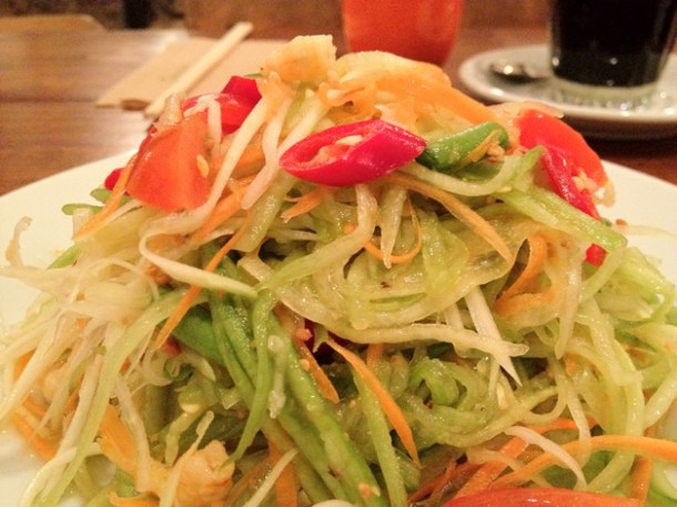 thai green papaya salad at kin holborn