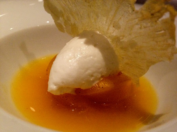 mango with coconut ice cream at Sauc mango with coconut ice cream at saüc