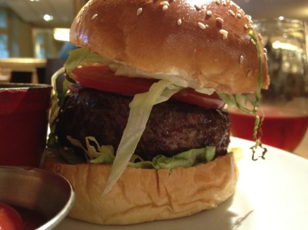 bar boulud yankee burger