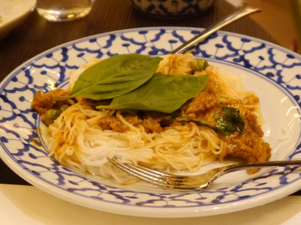 beef curry with vermicelli noodles at Naamyaa Cafe beef curry with vermicelli noodles at naamyaa cafe