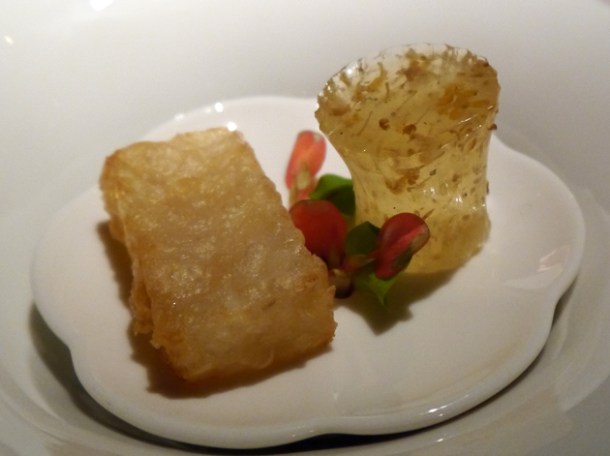 water chestnut cake at hkk