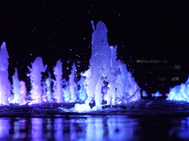 granary square fountain