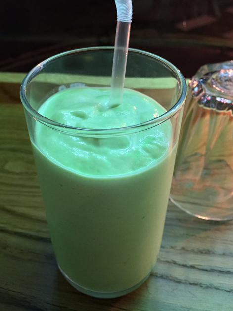 avocado smoothie at keu soho