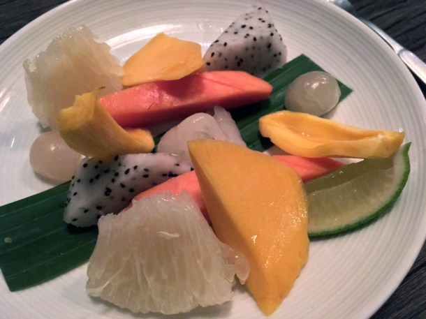 fruit plate at som saa whitechapel