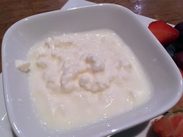 plain yoghurt with fruit at kailash momo