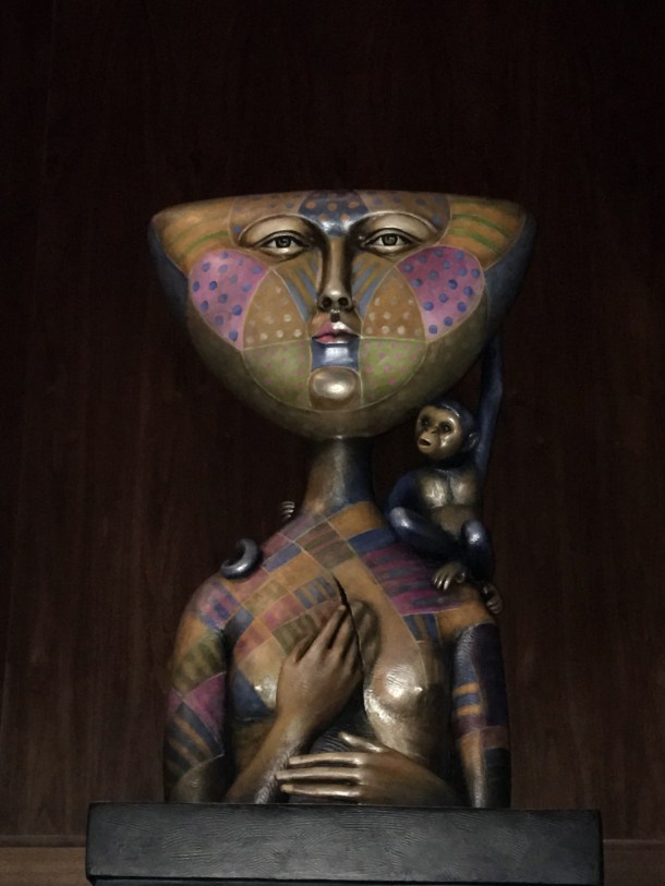 statue at ella canta