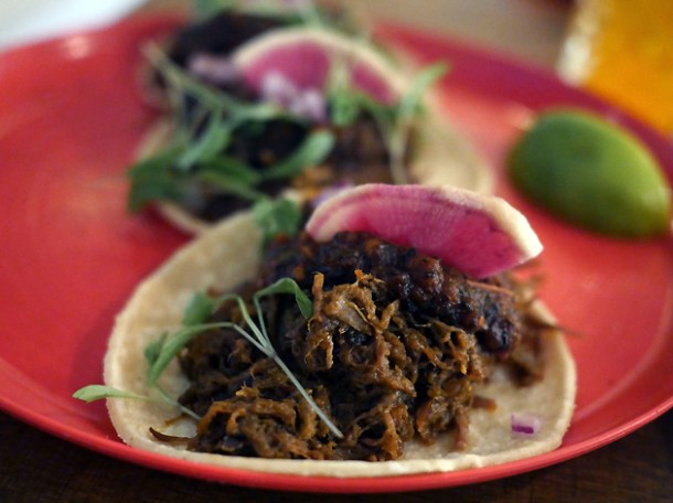 beef tacos at santo remedio london bridge