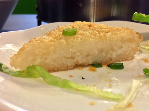 crispy rice cakes at mrs le's