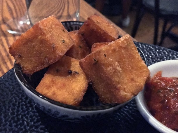 illustrative photo of the fried cornmeal masala at Volta do Mar