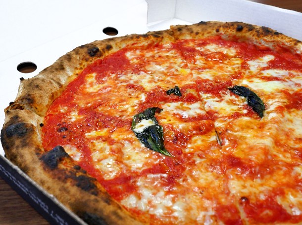 illustrative photo of the margherita from Spizza Napoletana