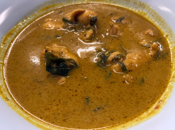 illustrative photo of the chicken and betel leaf curry at Plaza Khao Gaeng Arcade Food Hall
