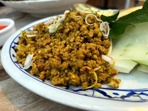 illustrative photo of the larb at Begging Bowl